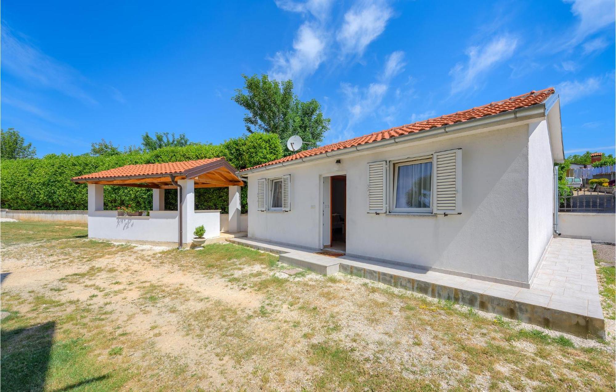Awesome Home In Zminj With Wifi מראה חיצוני תמונה